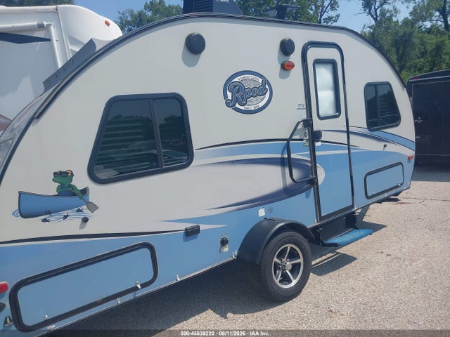 45839220 :رقم المزاد ، 4X4TRPT14HL016643 vin ، 2017 Forest River Rpod Travel Trailer مزاد بيع