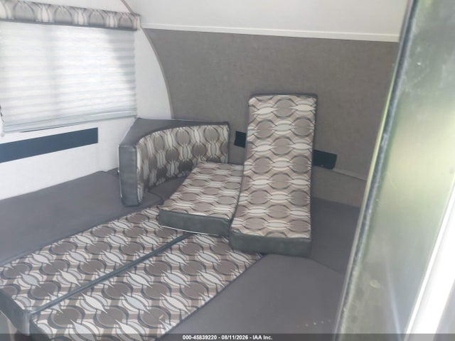45839220 :رقم المزاد ، 4X4TRPT14HL016643 vin ، 2017 Forest River Rpod Travel Trailer مزاد بيع
