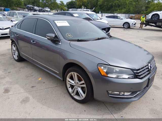 Продаж на аукціоні авто 2014 Volkswagen Passat 2.0l Tdi Sel Premium, vin: 1VWCN7A30EC076224, номер лоту: 45839239