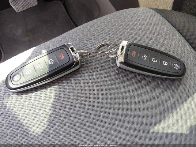 Продаж на аукціоні авто 2019 Ford Escape Se, vin: 1FMCU9GD4KUB89001, номер лоту: 45839277