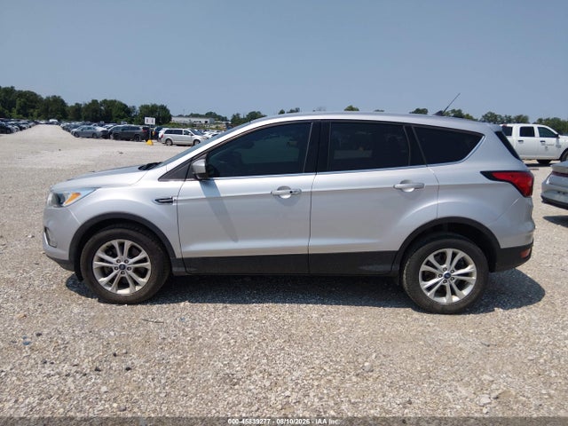 Продаж на аукціоні авто 2019 Ford Escape Se, vin: 1FMCU9GD4KUB89001, номер лоту: 45839277