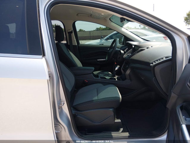 Продаж на аукціоні авто 2019 Ford Escape Se, vin: 1FMCU9GD4KUB89001, номер лоту: 45839277