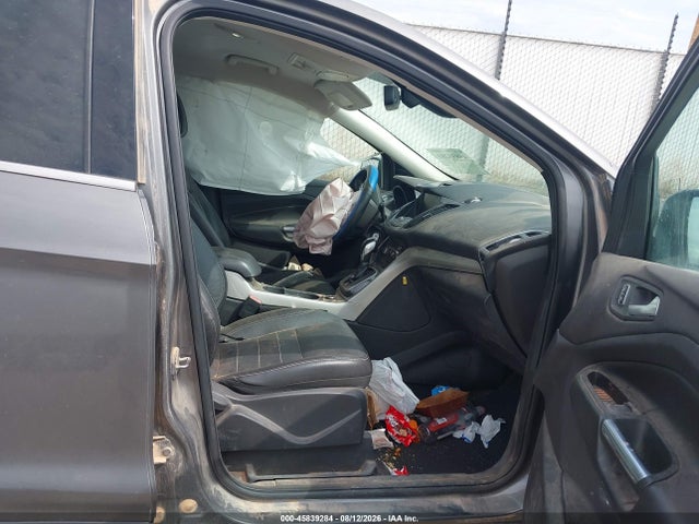 45839284 :رقم المزاد ، 1FMCU9H91DUD57951 vin ، 2013 Ford Escape Sel مزاد بيع