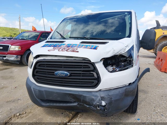 45839289 :رقم المزاد ، 1FTYE1YM1JKA05117 vin ، 2018 Ford Transit-150 مزاد بيع