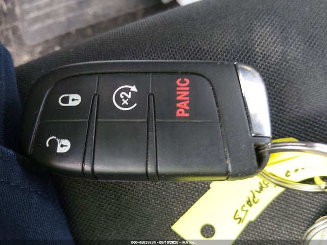 45839294 :رقم المزاد ، ZACCJBBB5JPG84110 vin ، 2018 Jeep Renegade Latitude 4x4 مزاد بيع