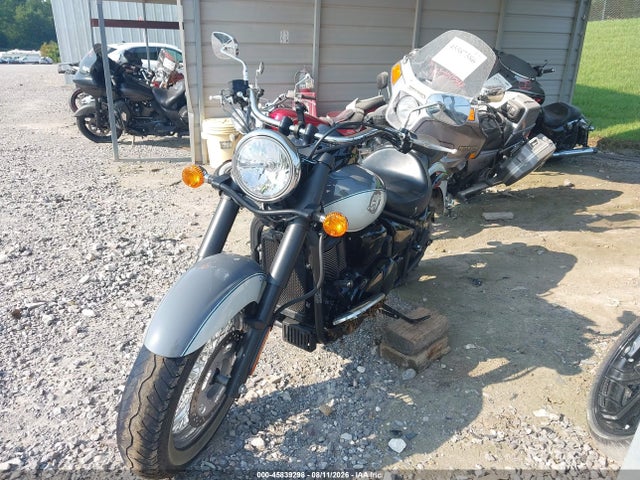 Kawasaki Vn900 E 2024 JKAVN2E17RA002219 Image 2