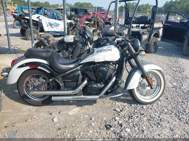 Kawasaki Vn900 E 2024 JKAVN2E17RA002219 Image 11