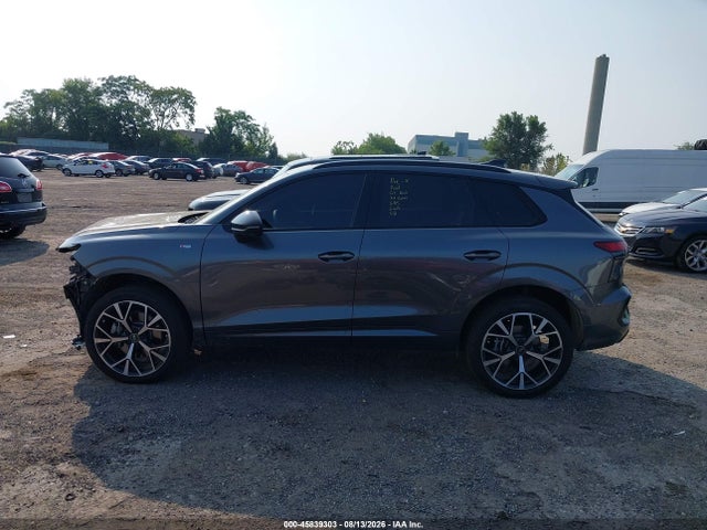 Aukcja sprzedaży 2026 Audi Q3 Tfsi Quattro S Tronic, vin: WA1ABCFJ3T1035253, numer aukcji: 45839303