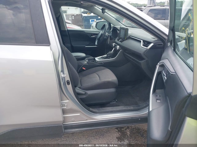 2T3RWRFV1KW029888 Toyota Rav4 Hybrid Xle