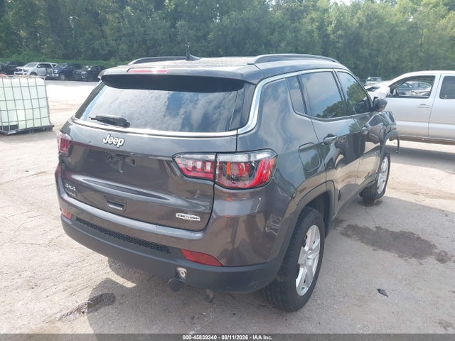 45839340 :رقم المزاد ، 3C4NJDBBXNT203156 vin ، 2022 Jeep Compass Latitude 4x4 مزاد بيع