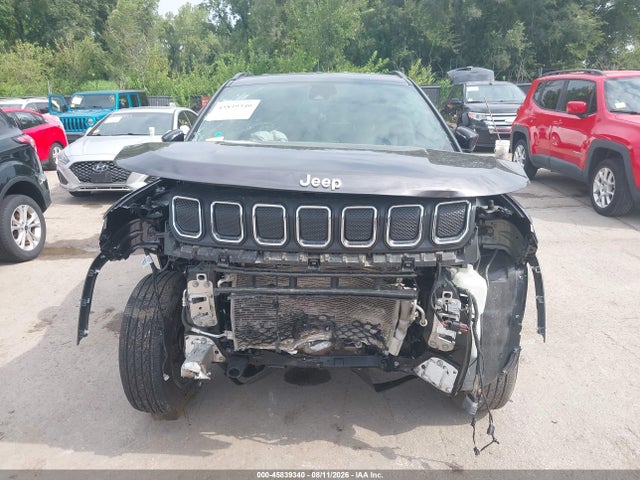 45839340 :رقم المزاد ، 3C4NJDBBXNT203156 vin ، 2022 Jeep Compass Latitude 4x4 مزاد بيع