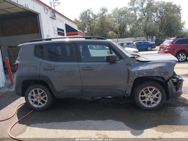 Auction sale of the 2021 Jeep Renegade Latitude 4x4, vin: ZACNJDBB4MPN33796, lot number: 45839343