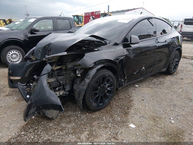 2021 Tesla Model Y Long Range Dual Motor All-wheel Drive მანქანა იყიდება აუქციონზე, vin: 5YJYGDEE2MF130606, აუქციონის ნომერი: 45839364