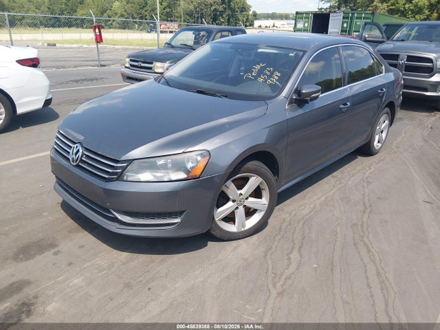2015 Volkswagen Passat 1.8t Se მანქანა იყიდება აუქციონზე, vin: 1VWBT7A31FC014110, აუქციონის ნომერი: 45839388