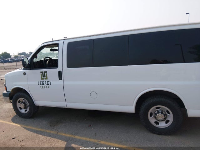 1GAZGYFG0E1202885 Chevrolet Express 3500 Lt