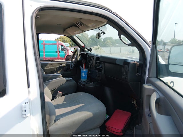 1GAZGYFG0E1202885 Chevrolet Express 3500 Lt