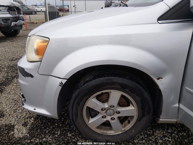 45839409 :رقم المزاد ، 2D4RN5DGXBR661351 vin ، 2011 Dodge Grand Caravan Crew مزاد بيع