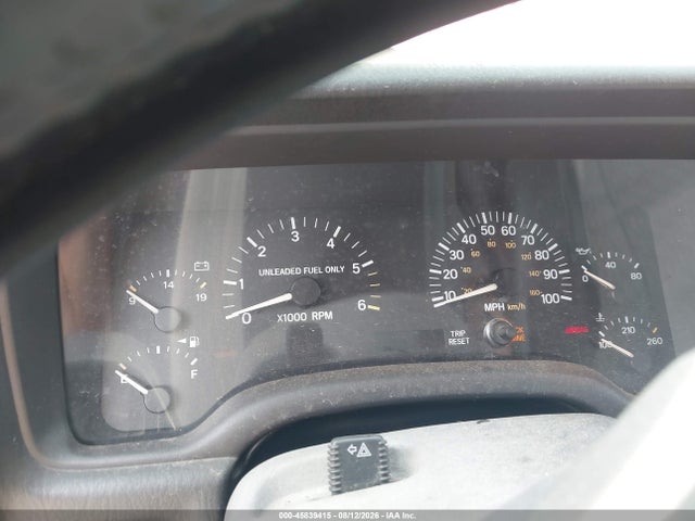 45839415 :رقم المزاد ، 1J4FJ68S2WL236490 vin ، 1998 Jeep Cherokee Classic/sport مزاد بيع