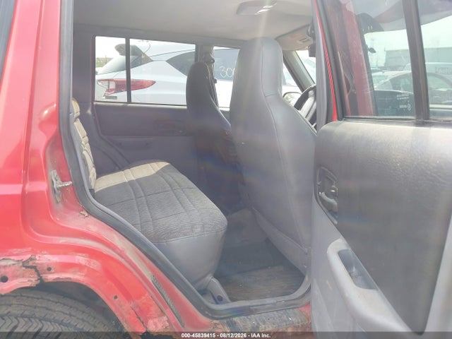 45839415 :رقم المزاد ، 1J4FJ68S2WL236490 vin ، 1998 Jeep Cherokee Classic/sport مزاد بيع