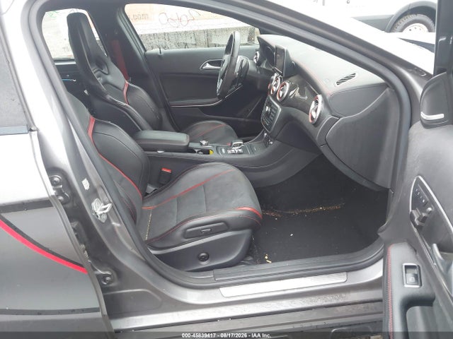 2015 Mercedes-benz Gla 45 Amg 4matic მანქანა იყიდება აუქციონზე, vin: WDDTG5CB3FJ120354, აუქციონის ნომერი: 45839417