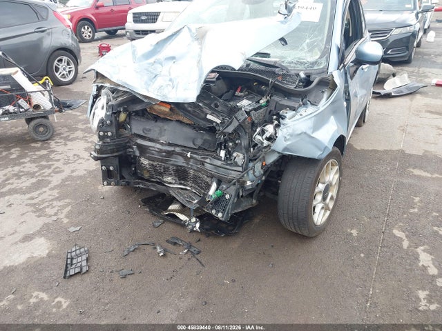 2015 Fiat 500 Pop მანქანა იყიდება აუქციონზე, vin: 3C3CFFAR0FT570351, აუქციონის ნომერი: 45839440
