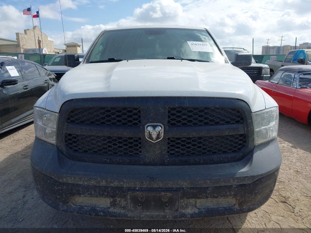 1C6RR7FG8NS232777 RAM 1500 Classic Tradesman 4x4 6&#039;4 Box