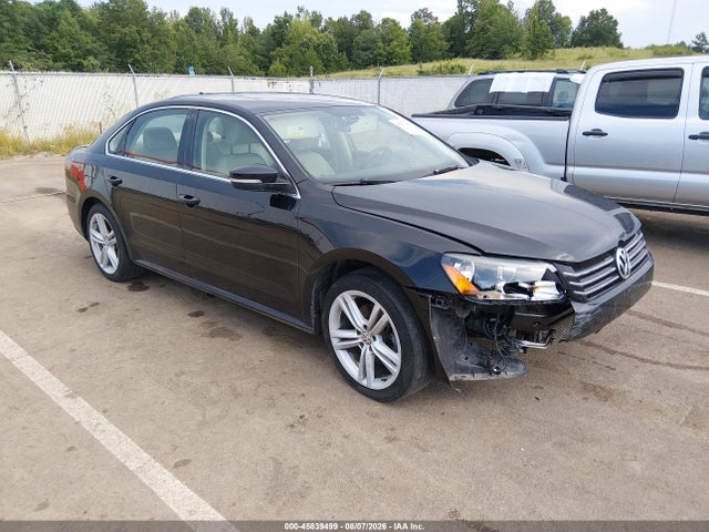 45839499 :رقم المزاد ، 1VWBH7A33EC014982 vin ، 2014 Volkswagen Passat 2.5l Se مزاد بيع