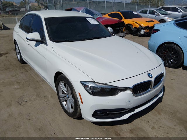 2017 Bmw 330i მანქანა იყიდება აუქციონზე, vin: WBA8B9C54HK676134, აუქციონის ნომერი: 45839536
