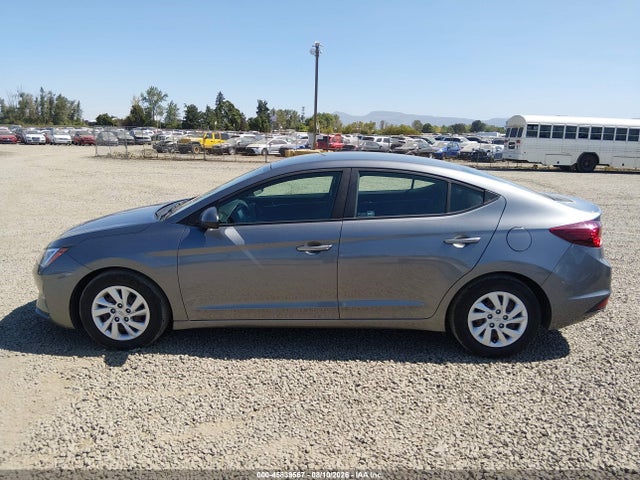 Hyundai ELANTRA SE 2019 5NPD74LF1KH478244 Image 18
