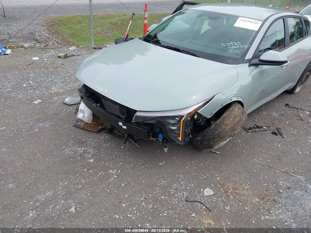 2026 Kia K4 Ex მანქანა იყიდება აუქციონზე, vin: 3KPFU4DE7TE278966, აუქციონის ნომერი: 45839649
