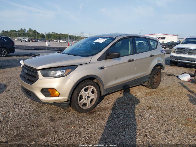 Продажа на аукционе авто 2018 Ford Escape S, vin: 1FMCU0F74JUA88630, номер лота: 45839653