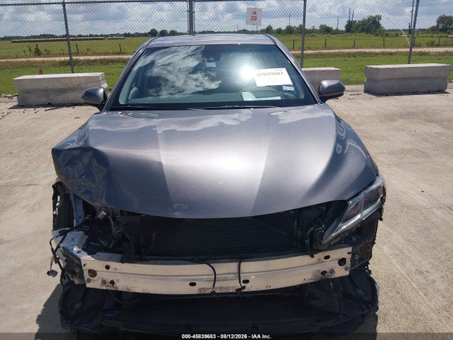 45839683 :رقم المزاد ، 4T1B11HK7KU813151 vin ، 2019 Toyota Camry Le مزاد بيع