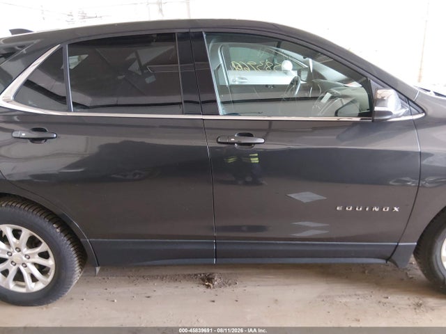 Продаж на аукціоні авто 2018 Chevrolet Equinox Lt, vin: 2GNAXSEV6J6136987, номер лоту: 45839691