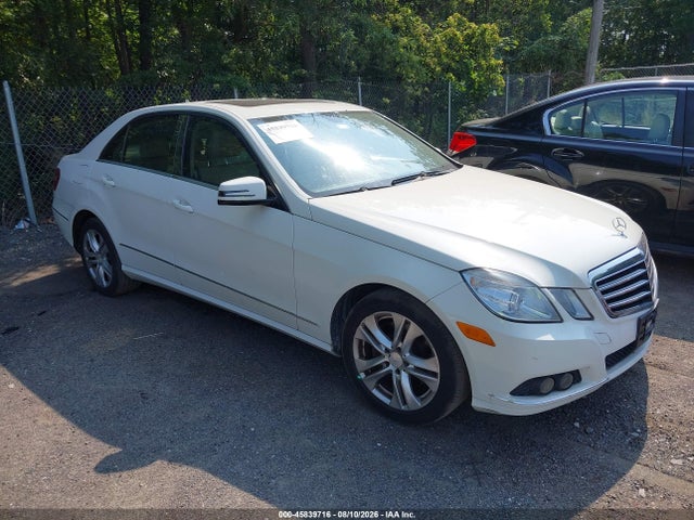 45839716 :رقم المزاد ، WDDHF8HB5BA389999 vin ، 2011 Mercedes-benz E 350 4matic مزاد بيع