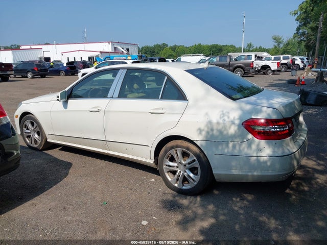 45839716 :رقم المزاد ، WDDHF8HB5BA389999 vin ، 2011 Mercedes-benz E 350 4matic مزاد بيع