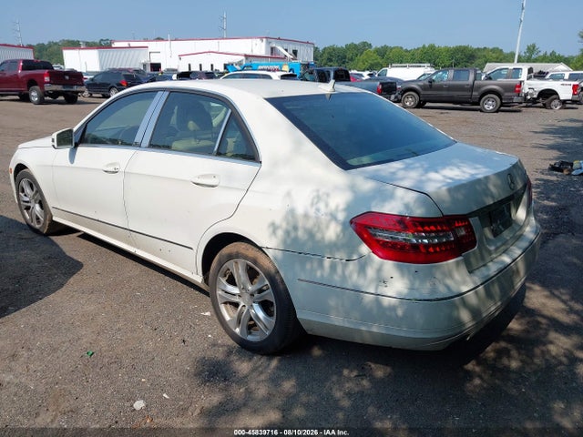 45839716 :رقم المزاد ، WDDHF8HB5BA389999 vin ، 2011 Mercedes-benz E 350 4matic مزاد بيع