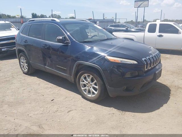 45839730 :رقم المزاد ، 1C4PJMCS2FW768763 vin ، 2015 Jeep Cherokee Latitude مزاد بيع