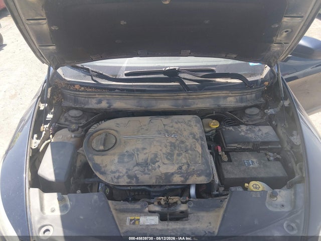 45839730 :رقم المزاد ، 1C4PJMCS2FW768763 vin ، 2015 Jeep Cherokee Latitude مزاد بيع