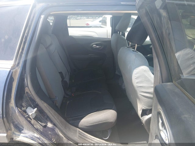 45839730 :رقم المزاد ، 1C4PJMCS2FW768763 vin ، 2015 Jeep Cherokee Latitude مزاد بيع