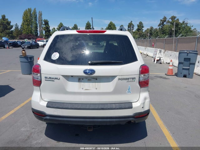 Subaru Forester 2.5i Premium 2015 JF2SJADC7FG410098 Image 17