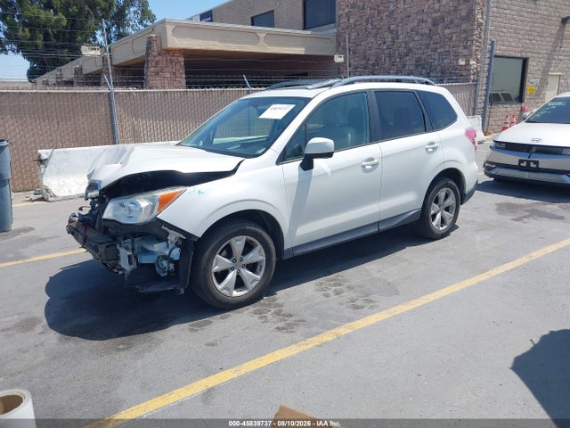Subaru Forester 2.5i Premium 2015 JF2SJADC7FG410098 Image 2