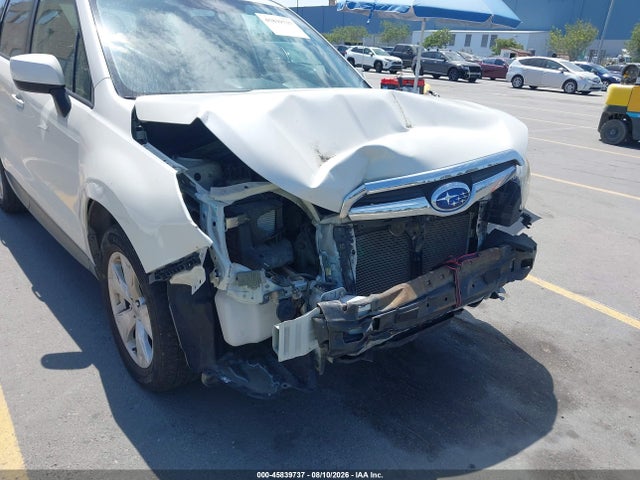Subaru Forester 2.5i Premium 2015 JF2SJADC7FG410098 Image 6