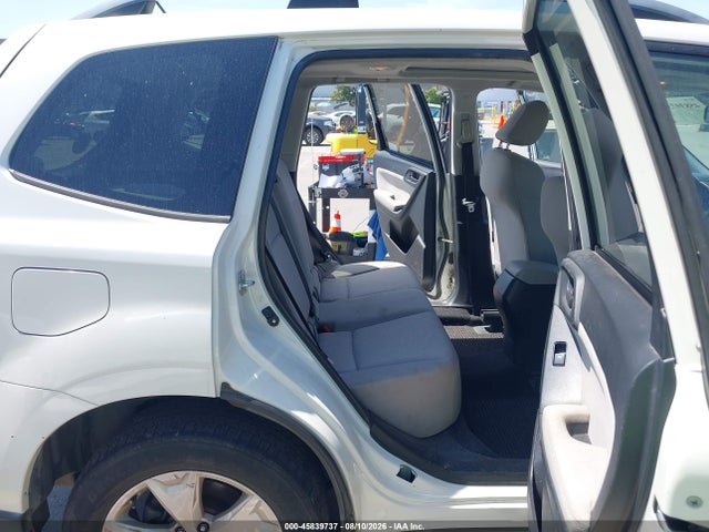 Subaru Forester 2.5i Premium 2015 JF2SJADC7FG410098 Image 8