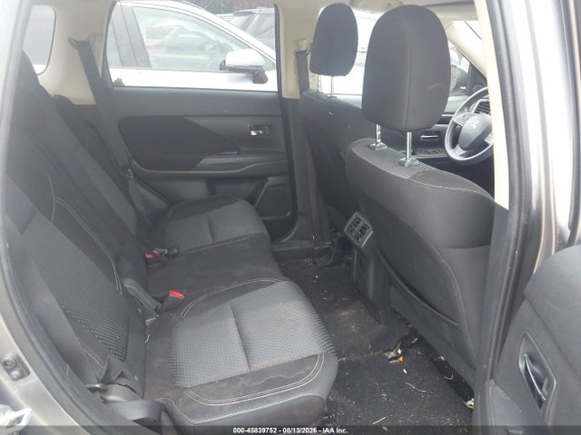 2020 Mitsubishi Outlander Es 2.4 S-awc მანქანა იყიდება აუქციონზე, vin: JA4AZ3A39LZ026708, აუქციონის ნომერი: 45839752