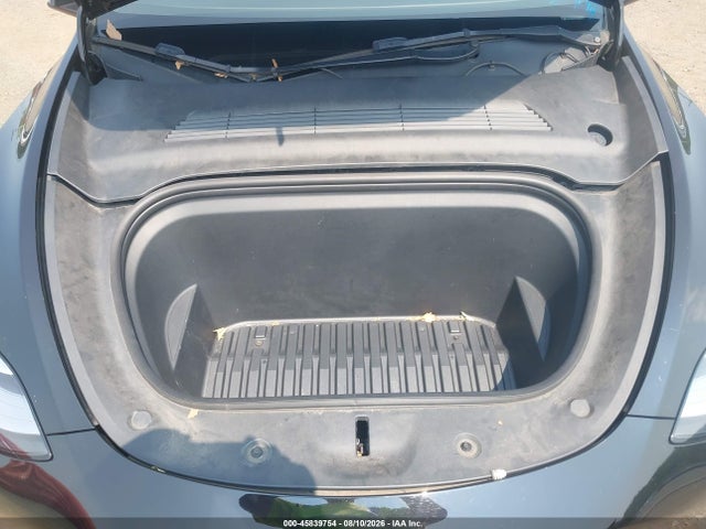 Продажа на аукционе авто 2021 Tesla Model Y Long Range Dual Motor All-wheel Drive, vin: 5YJYGAEE2MF293710, номер лота: 45839754