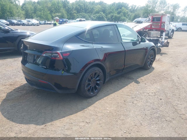 Продажа на аукционе авто 2021 Tesla Model Y Long Range Dual Motor All-wheel Drive, vin: 5YJYGAEE2MF293710, номер лота: 45839754