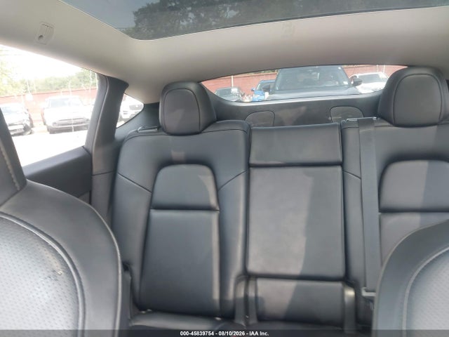 Продажа на аукционе авто 2021 Tesla Model Y Long Range Dual Motor All-wheel Drive, vin: 5YJYGAEE2MF293710, номер лота: 45839754