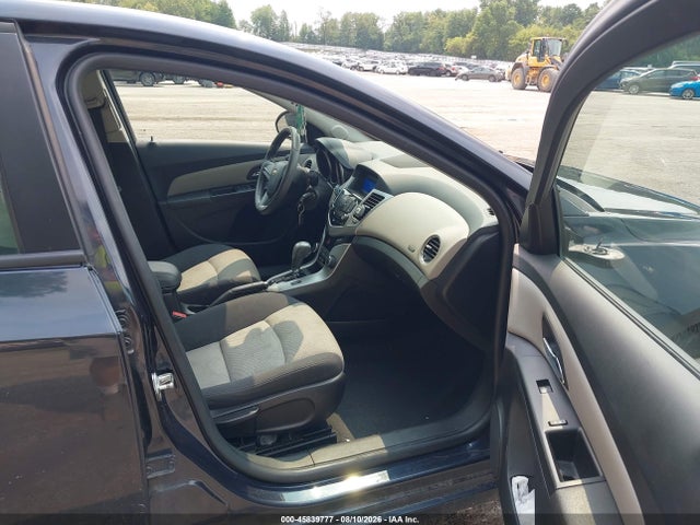 Aukcja sprzedaży 2015 Chevrolet Cruze Ls Auto, vin: 1G1PA5SH2F7275325, numer aukcji: 45839777