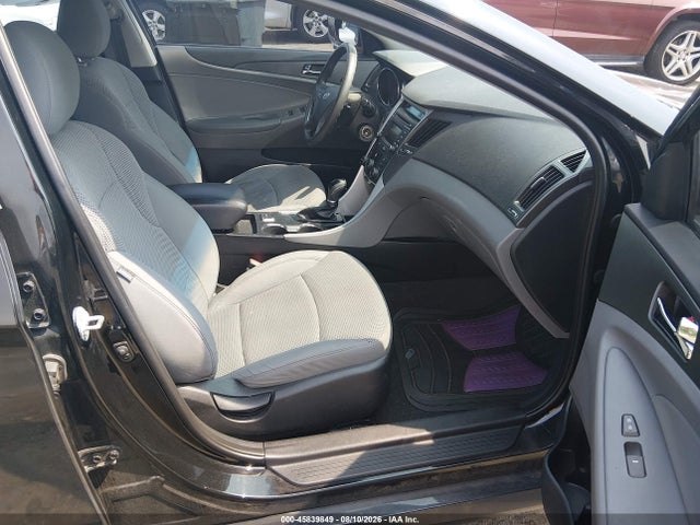 Auction sale of the 2014 Hyundai Sonata Gls, vin: 5NPEB4AC2EH864316, lot number: 45839849