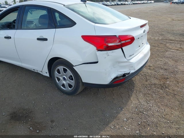 Ford FOCUS S 2018 1FADP3E28JL278885 Image 6